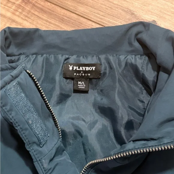 Playboy By PacSun Ski Puffer Jacket in Navy & Grey. Size M/L. - Picture 14 of 16